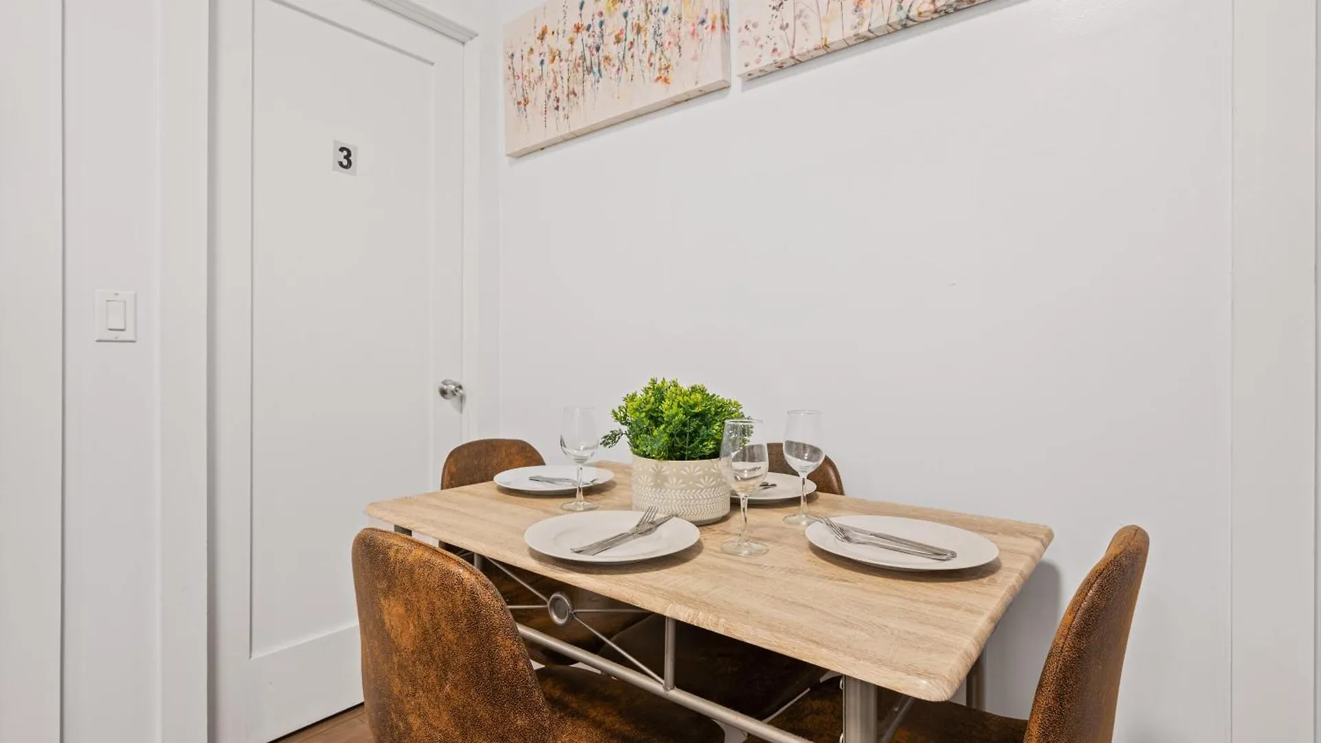 Bohemian Chinatown 3 Bedrooms New York